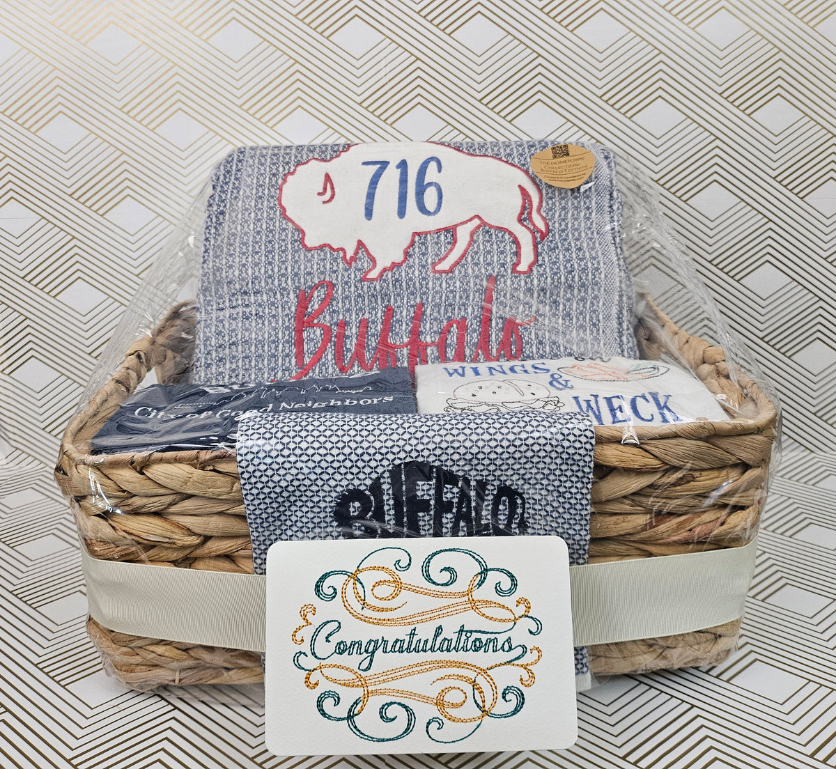Buffalo NY Gift Basket with Blue Throw Blanket & 3 towels | Buffalo Signature Collection
